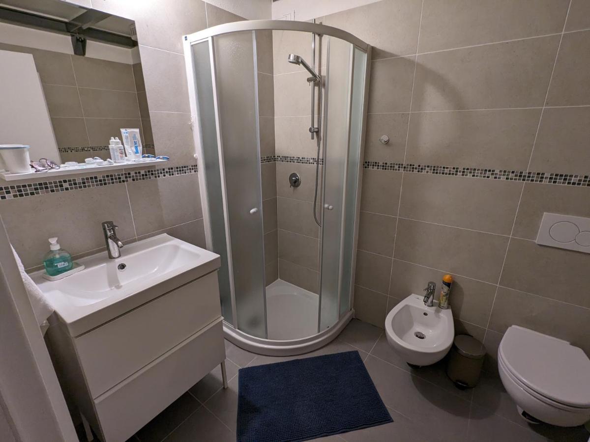 Апартаменты Mini Loft Lido With Own Sunny & Private Garden Венеция-Лидо Экстерьер фото