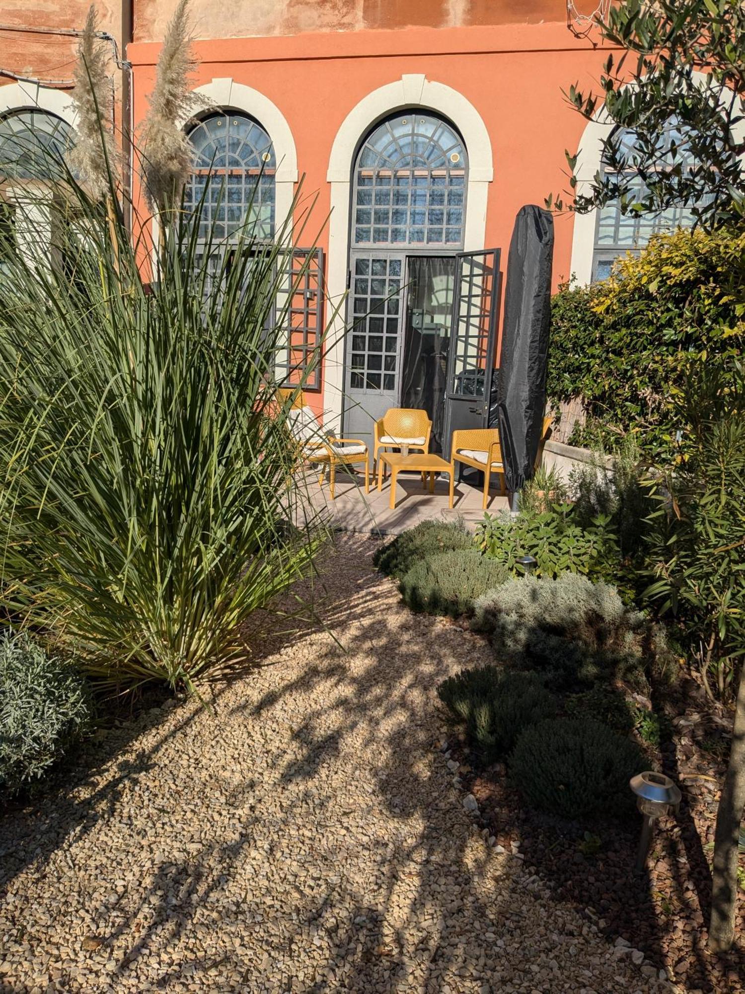 Апартаменты Mini Loft Lido With Own Sunny & Private Garden Венеция-Лидо Экстерьер фото
